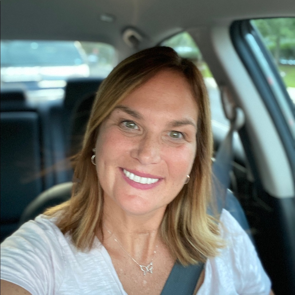 Meet your Posher, Jenn